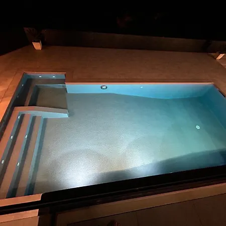 Villa Lola - Modern Architecture, Sea & Pool *