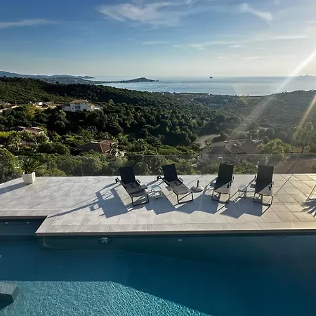 Villa Lola - Modern Architecture, Sea & Pool *