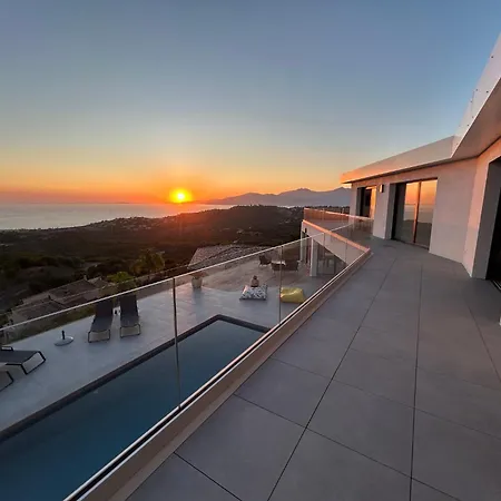 Lola - Modern Architecture, Sea & Pool Albitreccia